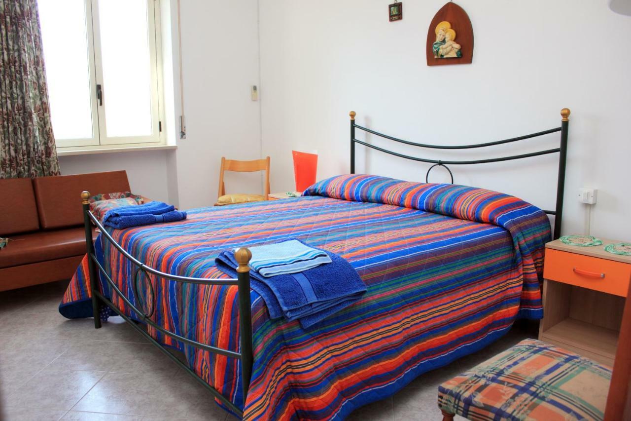 B&B Villa Angela San Salvo Bagian luar foto